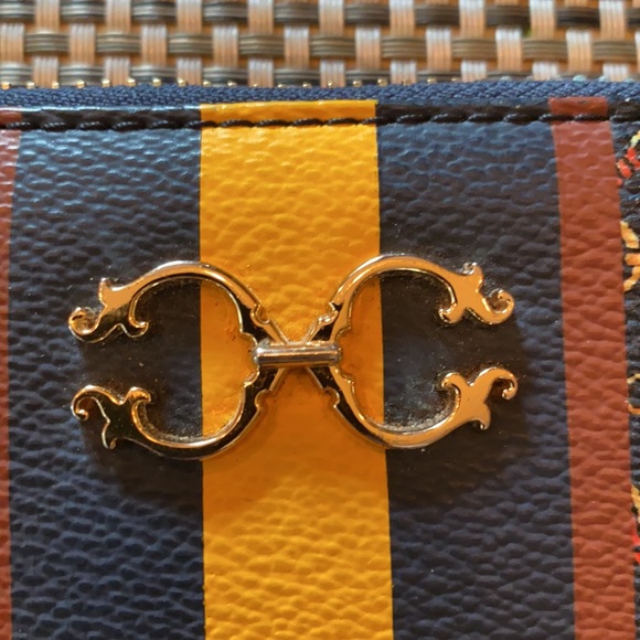 C Wonder Wallet - Picture 5 of 5